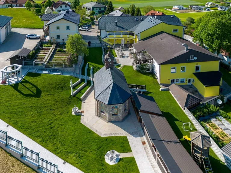 Luftbild des Schmankerlwirts in Vorderweißenbach im Mühlviertel