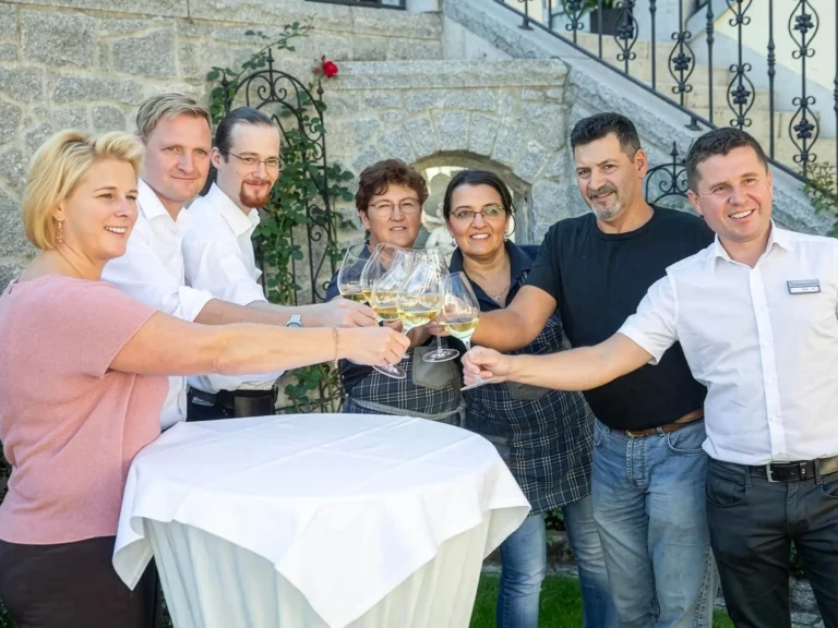 Team des Schmankerlwirts in Vorderweißenbach im Mühlviertel