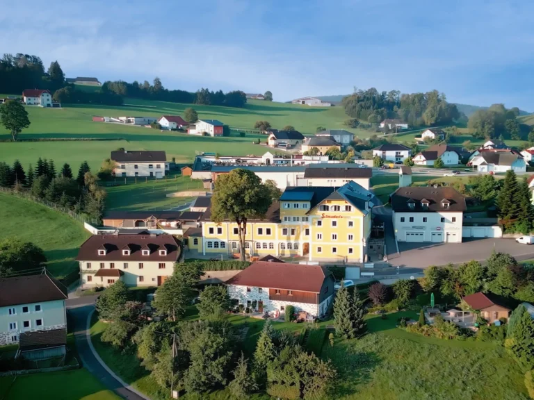 Hauspanorama des Schmankerlwirts in Vorderweißenbach im Mühlviertel